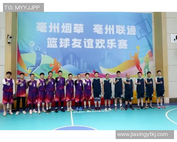 七分紧身裤篮球的完美搭配助你在球场上尽显风采与活力